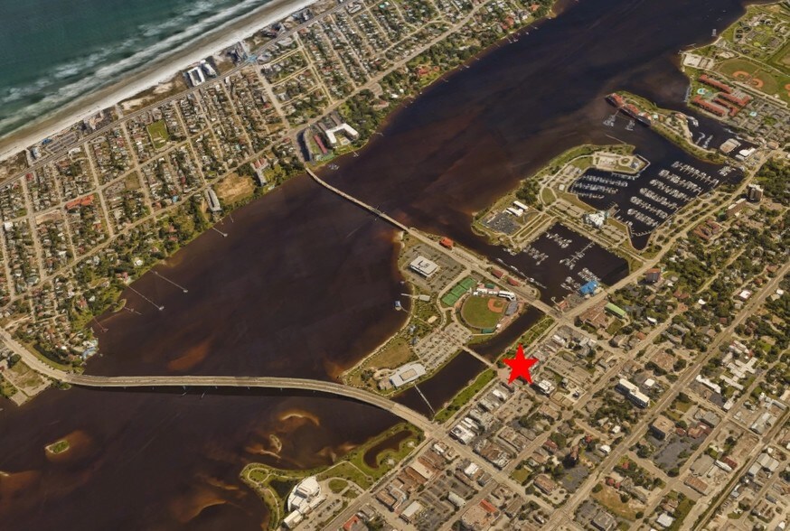 200-206 S Beach St, Daytona Beach, FL à vendre - Photo du bâtiment - Image 2 de 13