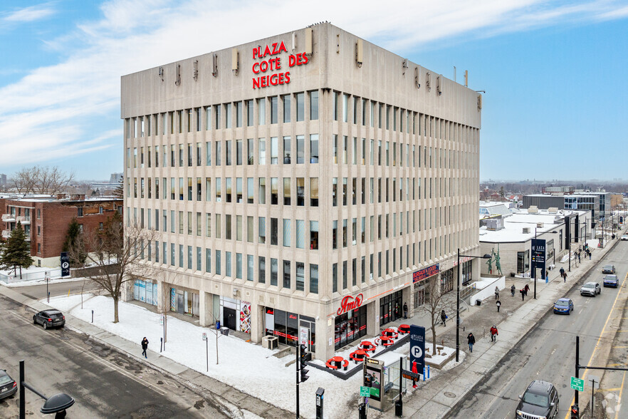 6600 Ch De La Côte-Des-Neiges, Montréal, QC à louer - Photo du b timent - Image 1 de 7