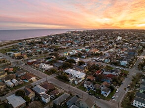 808 Sealy ave, Galveston, TX - Aerial  map view - Image1