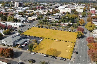 Plus de détails pour 2010 & 2032 Pine St, Redding, CA - Terrain à vendre