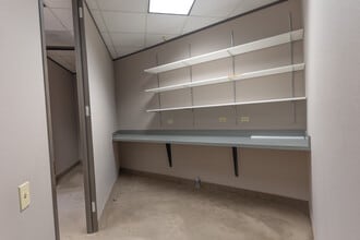 802 N Carancahua St, Corpus Christi, TX for lease Interior Photo- Image 2 of 14