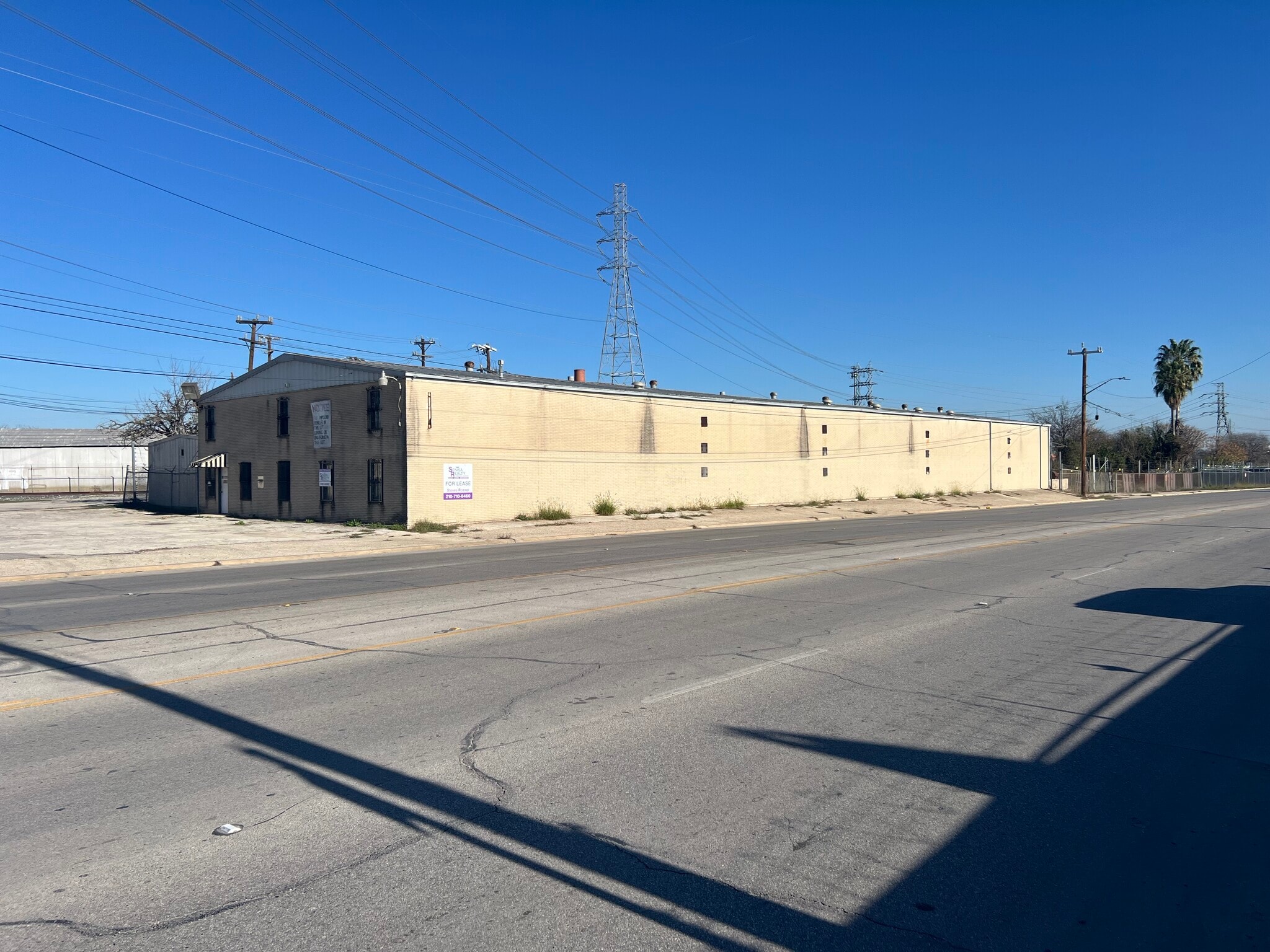 501 Steves Ave, San Antonio, TX for lease Primary Photo- Image 1 of 7