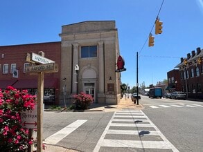 100 N Raiford St, Selma, NC for lease Building Photo- Image 2 of 12