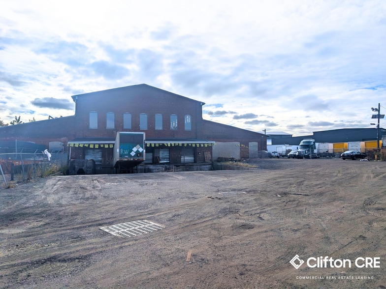 5 Slater Dr, Elizabeth, NJ for lease - Building Photo - Image 2 of 7