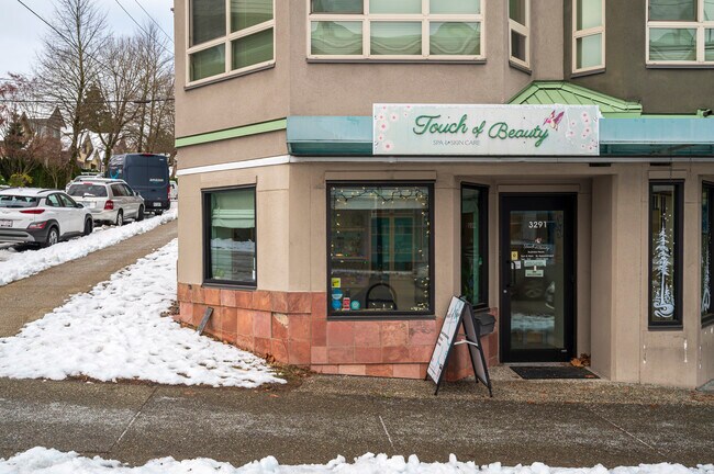 Plus de détails pour 3291 Dunbar St, Vancouver, BC - Multi-résidentiel à vendre