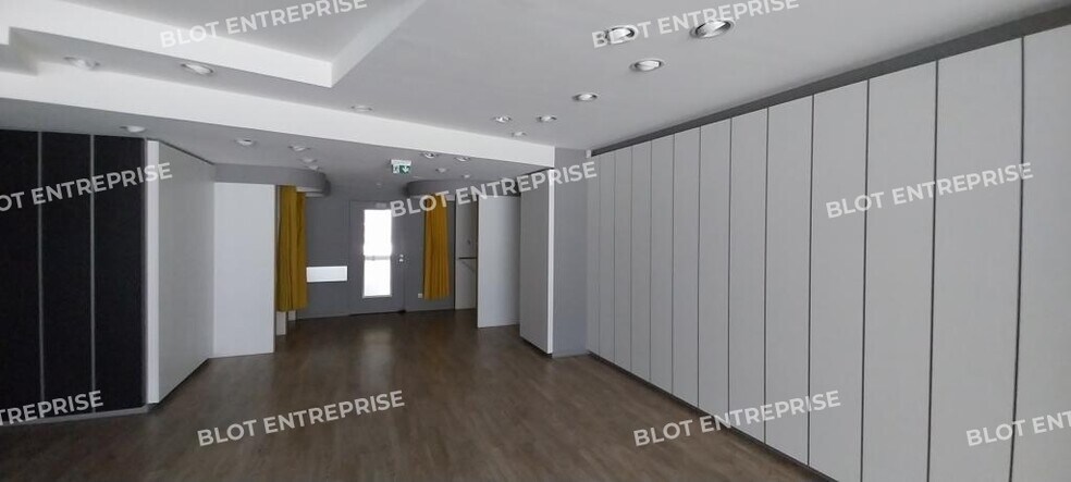 Industrial in Brest for lease - Interior Photo - Image 2 of 5