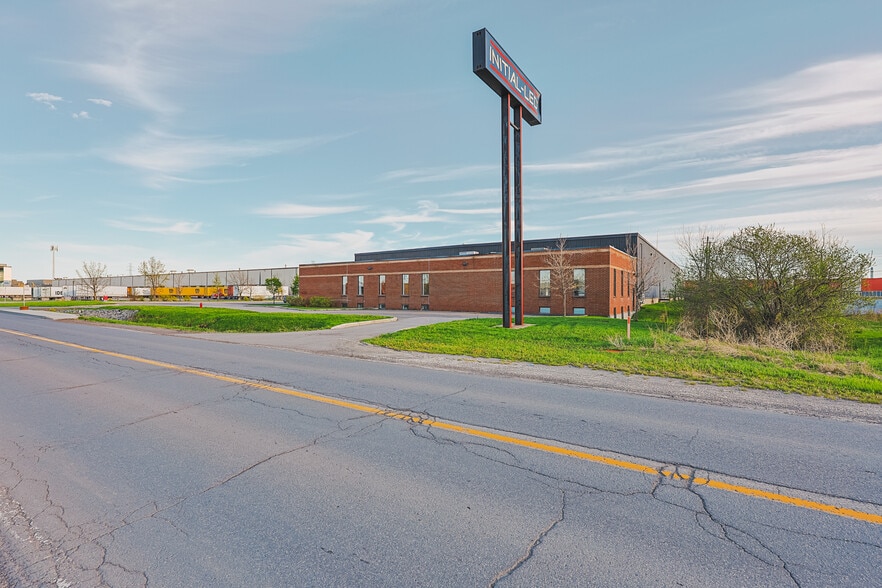 1280 Rue Nobel, Boucherville, QC à vendre - Photo du bâtiment - Image 2 de 9