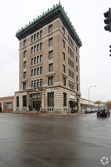 116 Main St, Lockport, NY for sale - Building Photo - Image 2 of 11