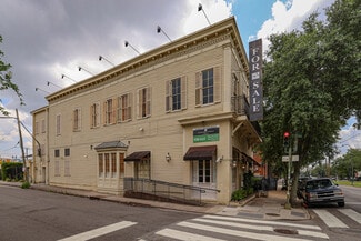 Plus de détails pour 1300 St Charles Ave, New Orleans, LA - Commerce de détail à vendre
