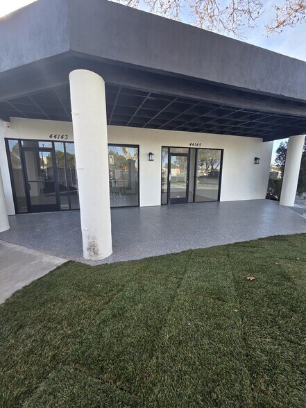 44143-44147 20th St W, Lancaster, CA à vendre - Photo du bâtiment - Image 3 de 68