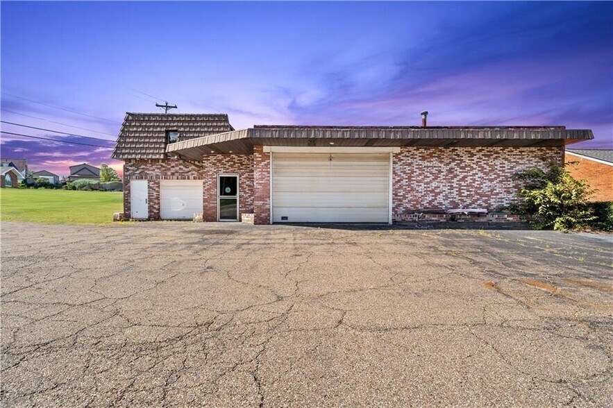 600 Scene Ridge Rd, Mckeesport, PA à vendre - Photo du bâtiment - Image 3 de 25