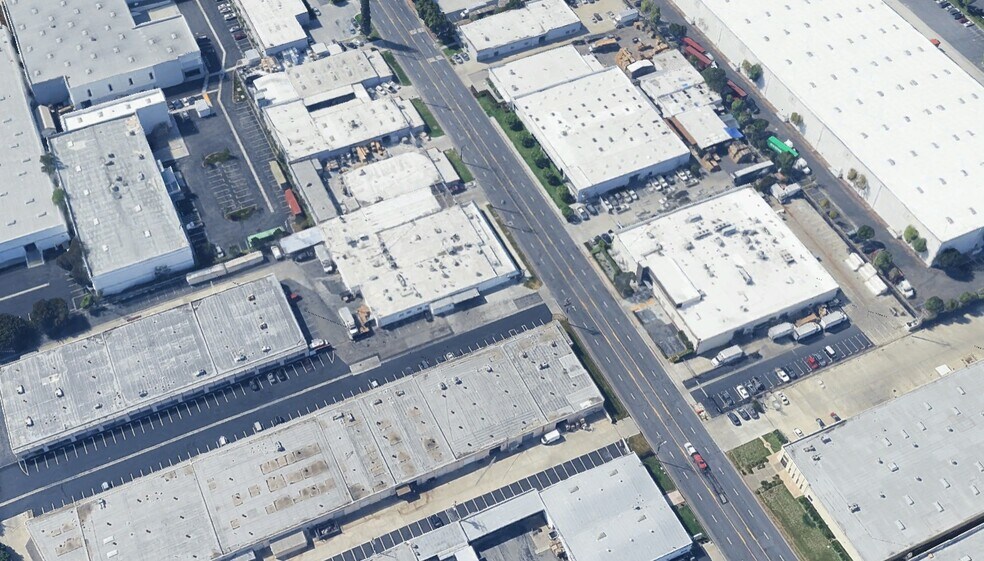 15268 Proctor Ave, City of Industry, CA à vendre - Photo du bâtiment - Image 3 de 22