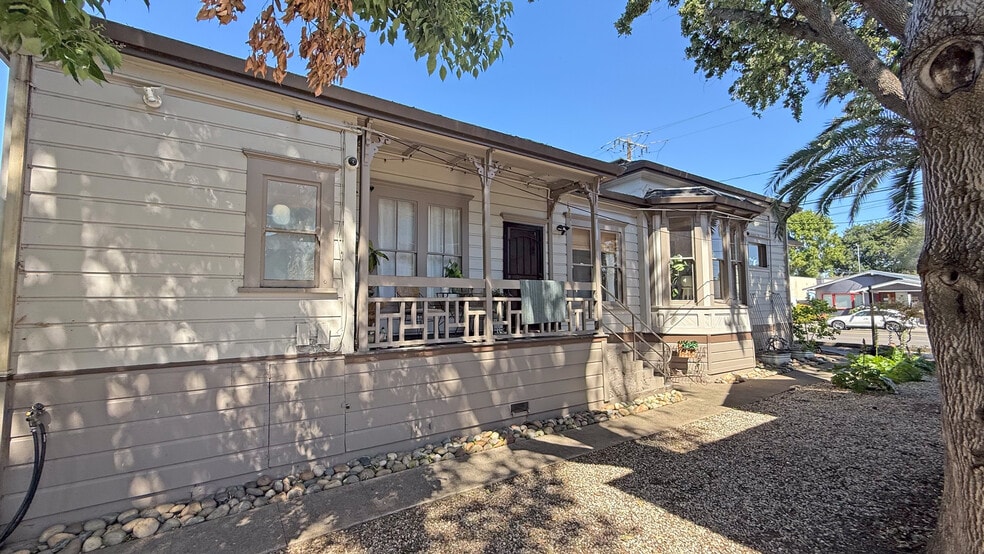 614 College Ave, Santa Rosa, CA for sale - Building Photo - Image 3 of 23