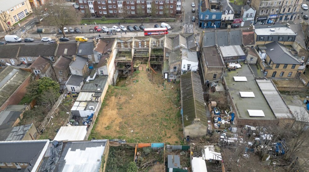 723-729 Romford Rd, Londres à vendre - Photo du bâtiment - Image 3 de 4