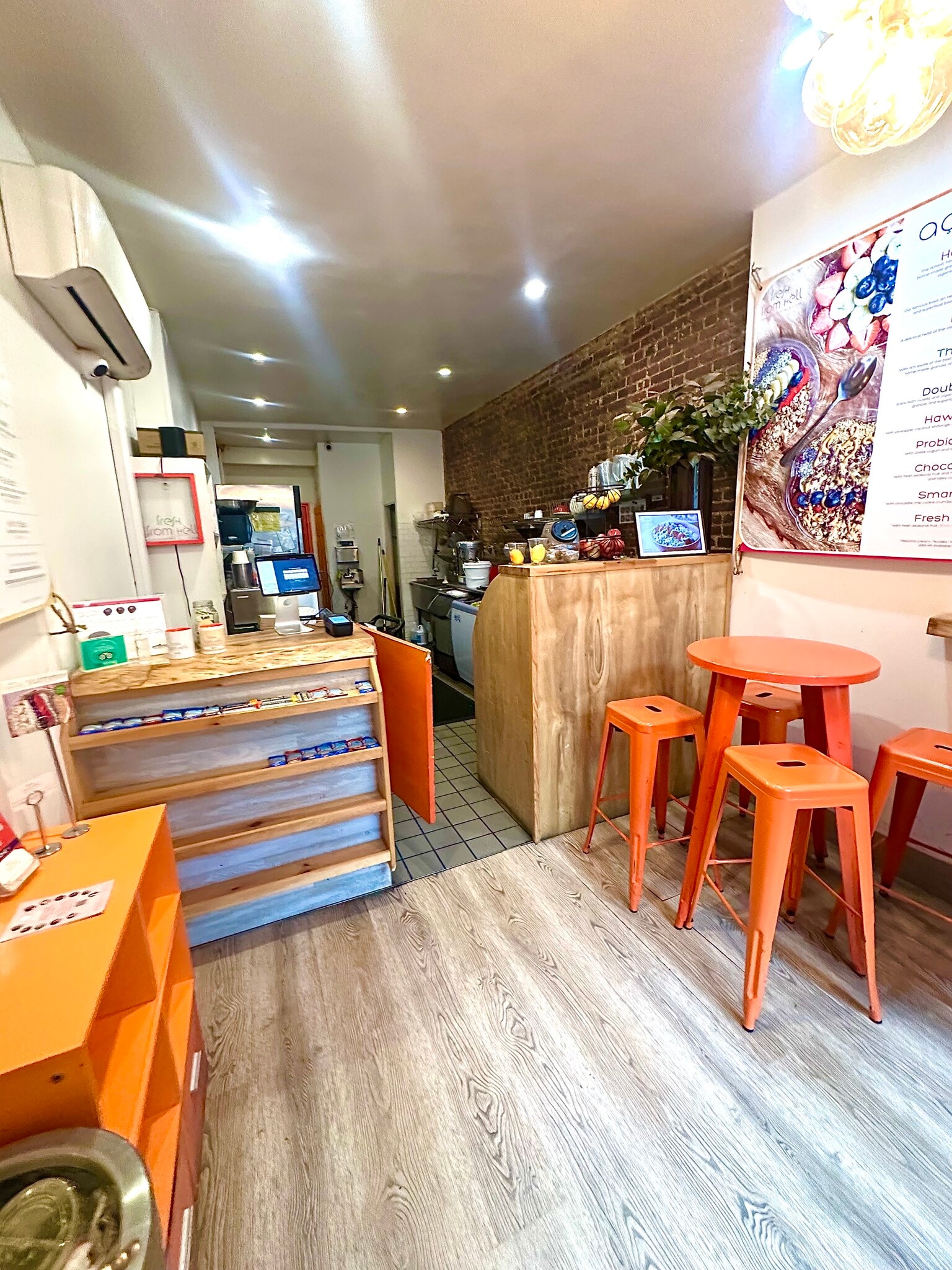 324-326 W 47th St, New York, NY à louer Photo intérieure- Image 1 de 4