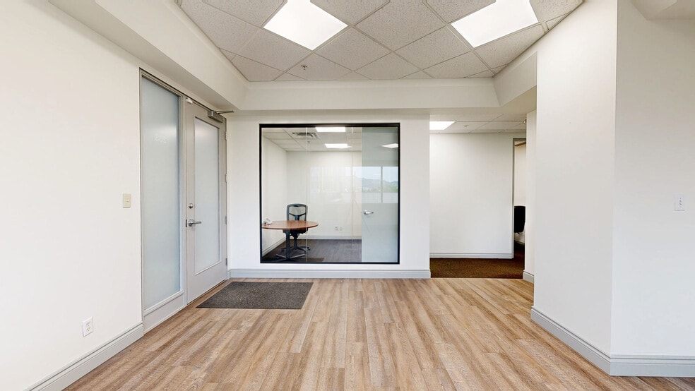 1700 Dickson Av, Kelowna, BC for lease - Matterport 3D Scan - Image 2 of 26
