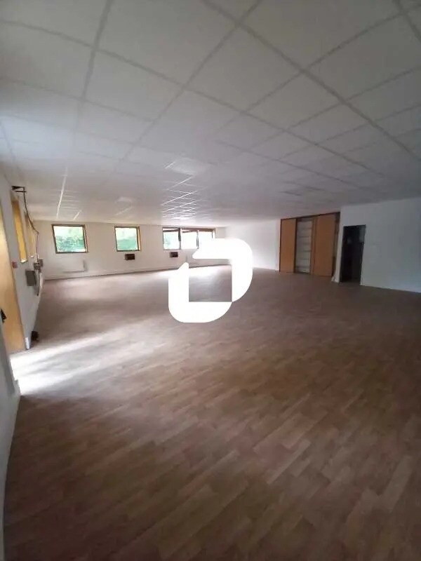 Bureau dans Châtillon à louer Photo intérieure- Image 1 de 10