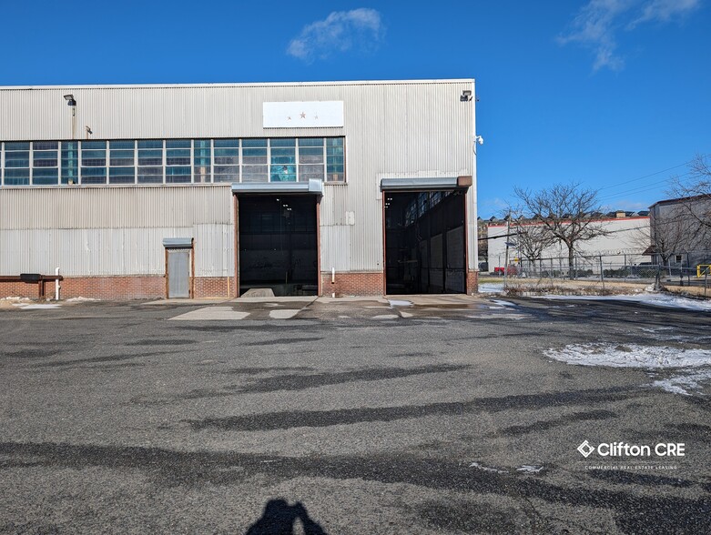 7 Slater Dr, Elizabeth, NJ for lease - Building Photo - Image 2 of 8