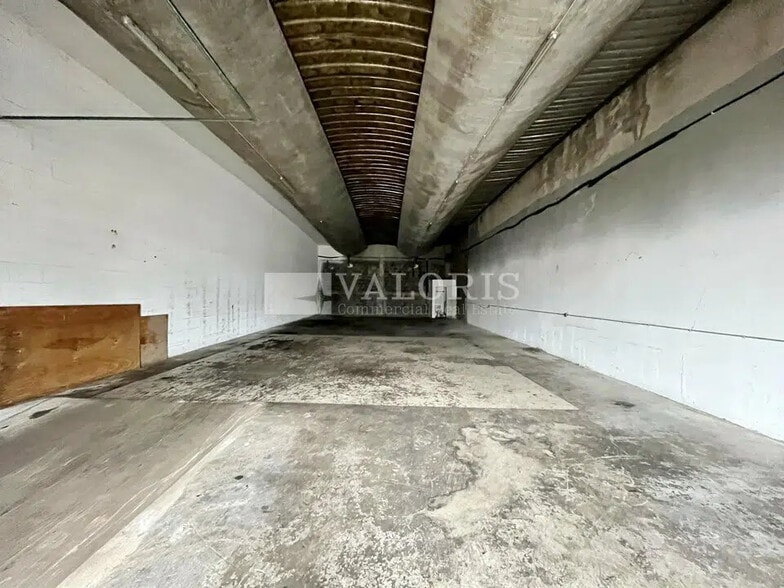 Flex in Saint-Priest for sale - Interior Photo - Image 3 of 4