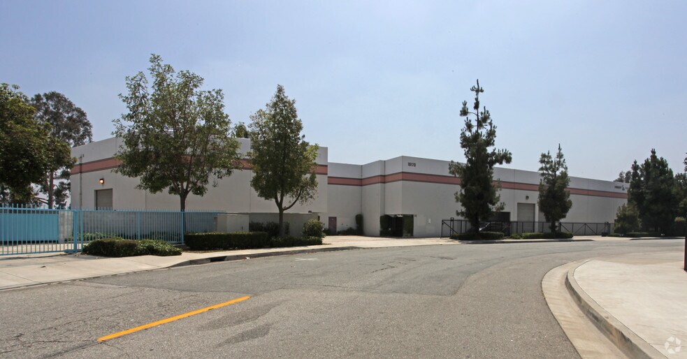 10172 Olney St, El Monte, CA for lease - Primary Photo - Image 1 of 3