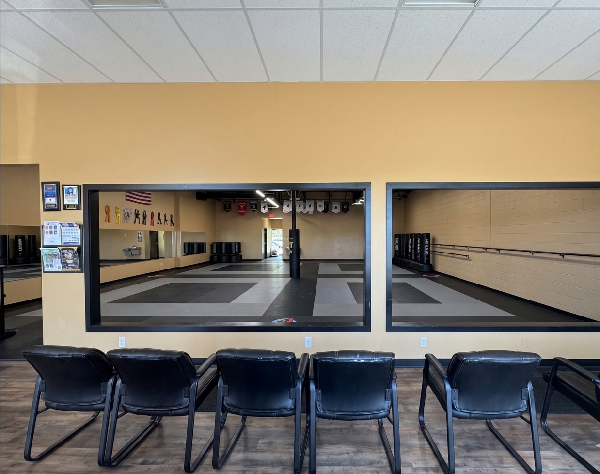 11565 Theatre Dr, Champlin, MN for lease Interior Photo- Image 1 of 4