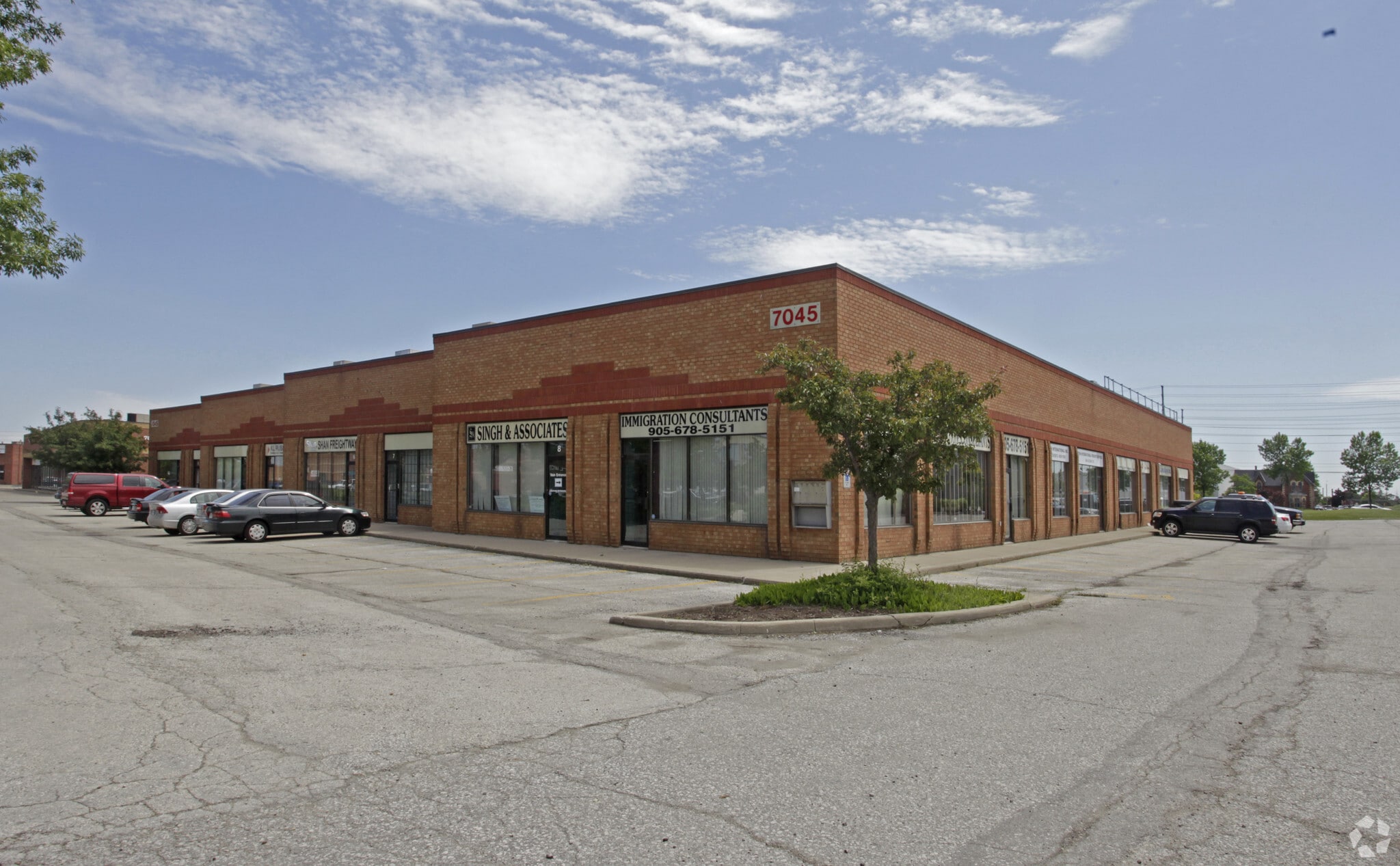 7045 Tranmere Dr, Mississauga, ON for sale Primary Photo- Image 1 of 1