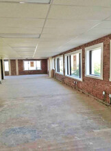 300-312 E Queen St, Inglewood, CA for lease Interior Photo- Image 2 of 2