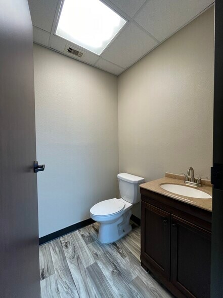26103 Interstate 45, Spring, TX for lease - Interior Photo - Image 3 of 11