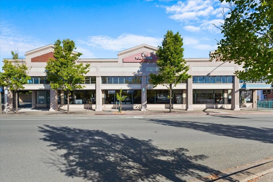 145 3rd St, Santa Rosa, CA for sale - Primary Photo - Image 1 of 26