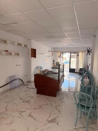 Plus de détails pour Travesera de Avinguda Central, 85, Alaior - Multi-résidentiel à vendre