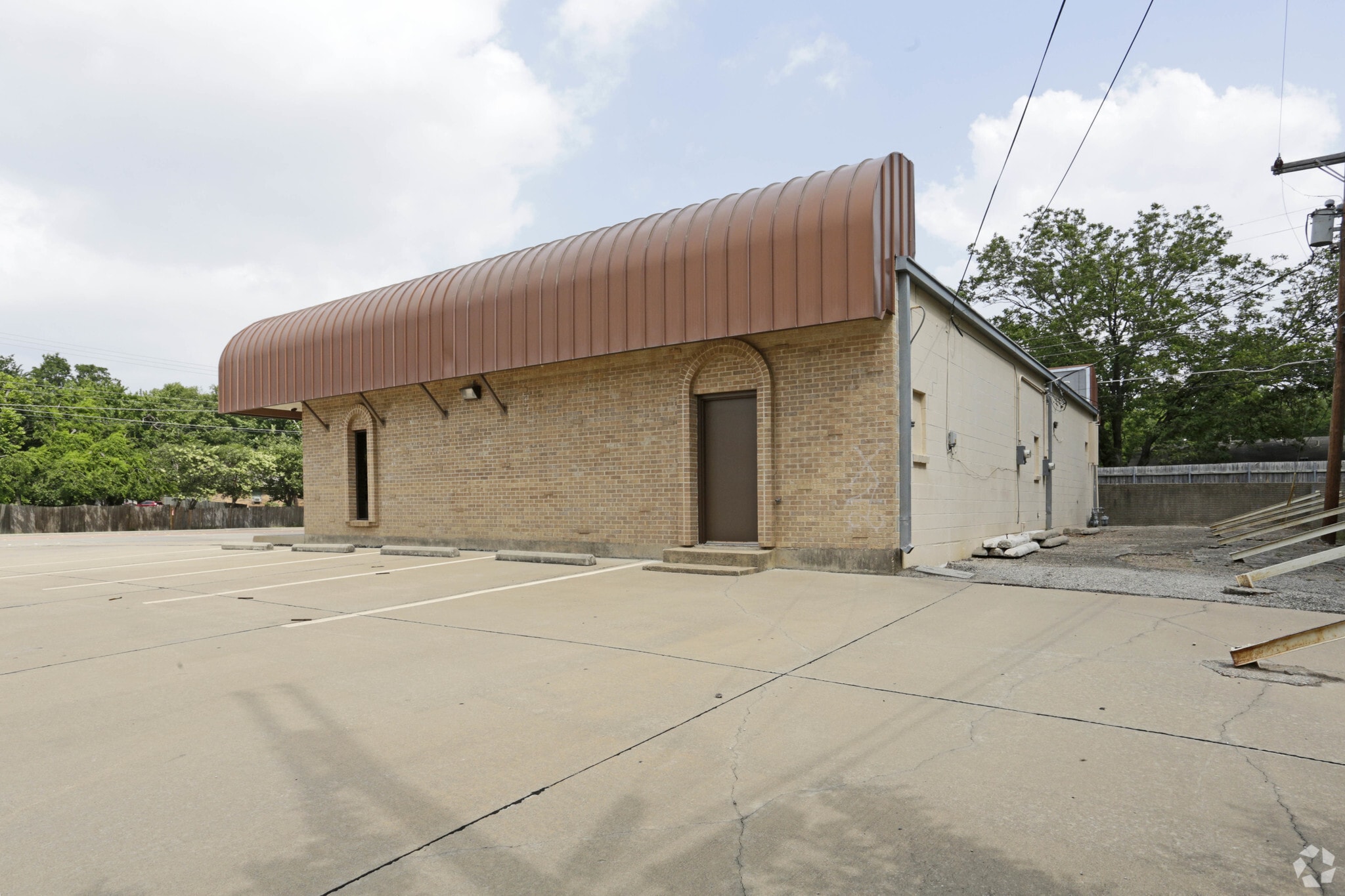 3610-3616 Saturn Rd, Garland, TX for lease Building Photo- Image 1 of 1