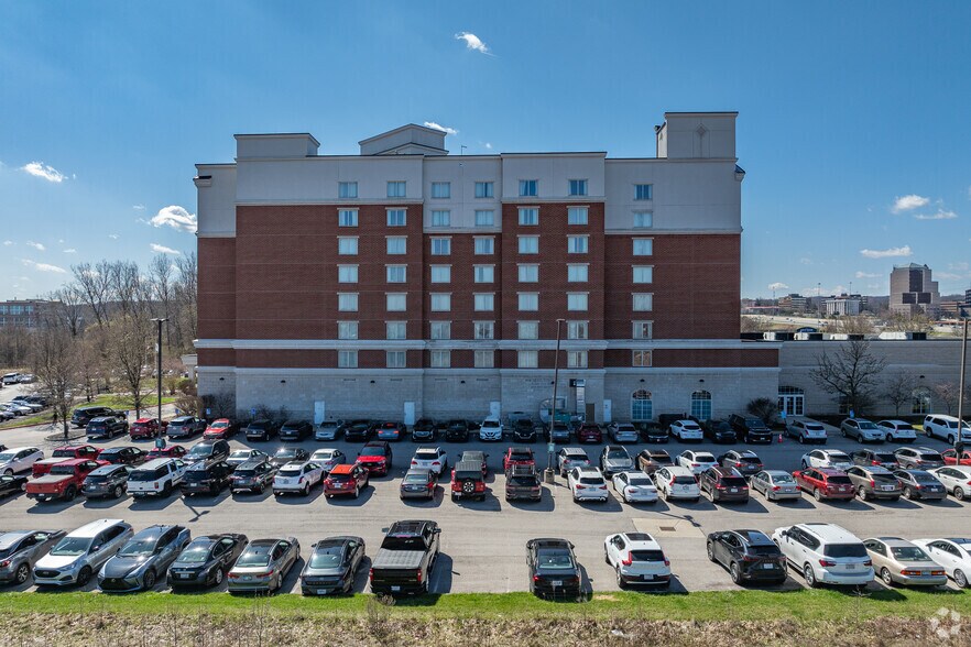 5800 Rockside Woods Blvd, Independence, OH à vendre - Photo du bâtiment - Image 3 de 9