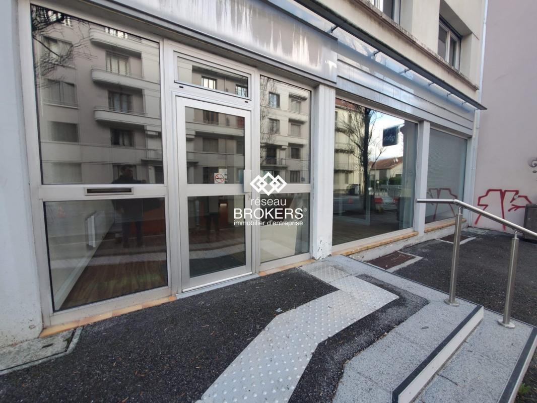 Office in Chambéry for sale Building Photo- Image 1 of 8