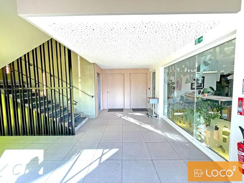 Bureau dans Ramonville-Saint-Agne à louer - Hall d’entrée - Image 3 de 11