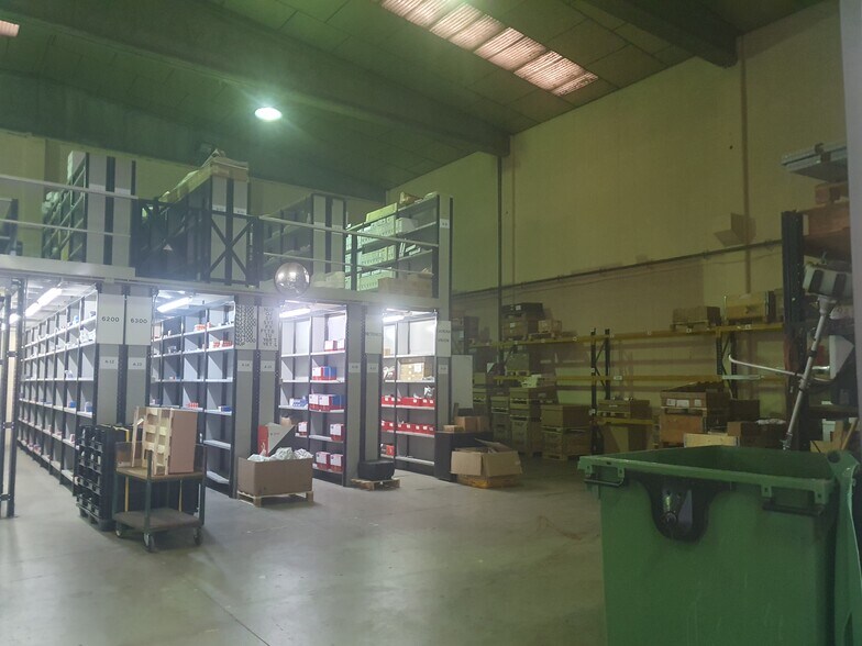 Industrial in L'Hospitalet de Llobregat, Barcelona for lease - Interior Photo - Image 2 of 6
