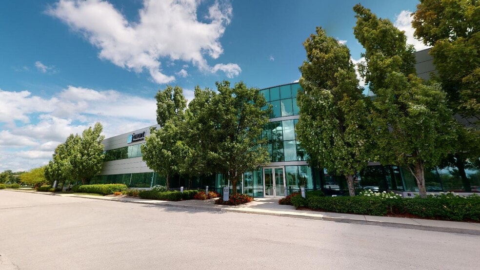 630 W Carmel Dr, Carmel, IN for lease - Building Photo - Image 3 of 33