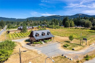 Plus de détails pour 2787 Alberni Hwy, Port Alberni, BC - Spécialité à vendre