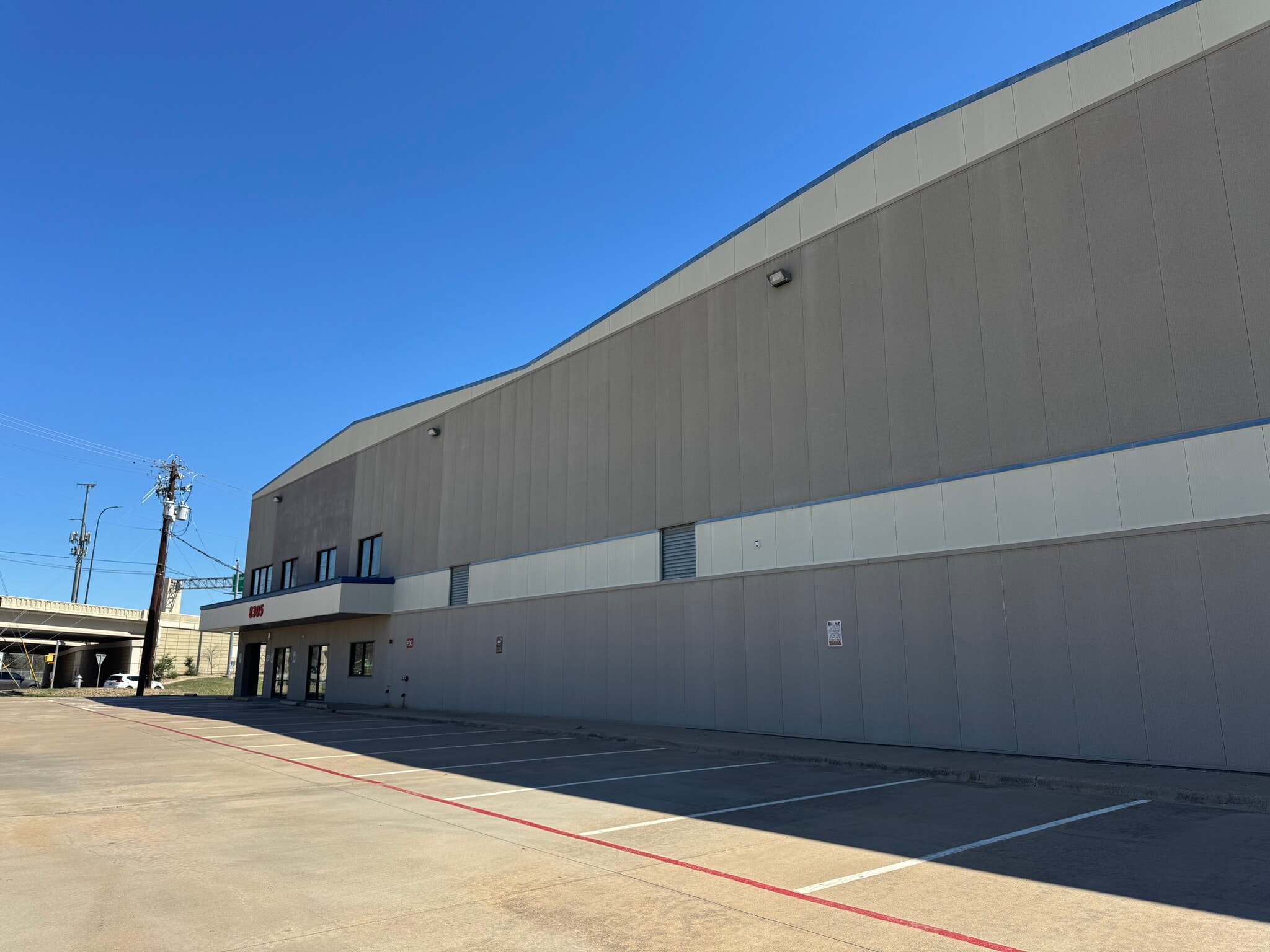 8305 Springdale Rd, Austin, TX for lease Building Photo- Image 1 of 9