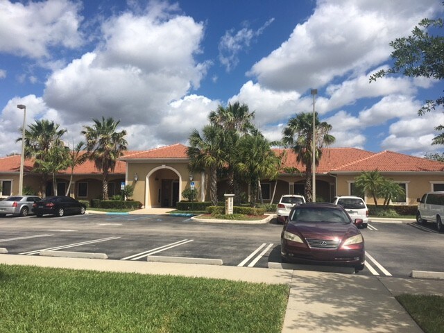 531 NW Lake Whitney Pl, Port Saint Lucie, FL à vendre - Autre - Image 3 de 3