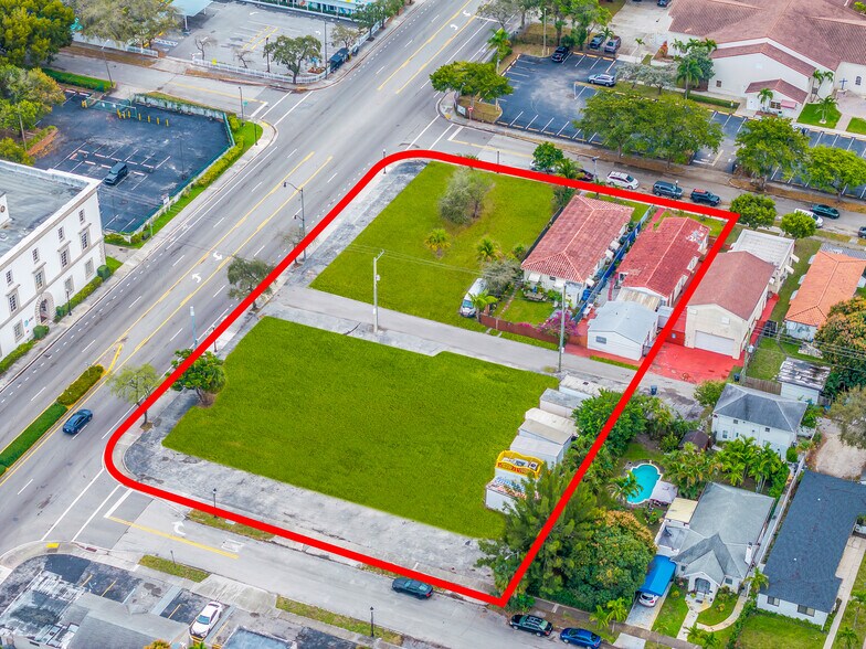 720 N Federal Hwy, Hollywood, FL à vendre - Photo du bâtiment - Image 3 de 19