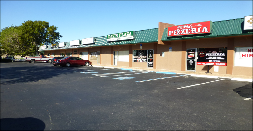 2795 Davis Blvd, Naples, FL for lease - Building Photo - Image 1 of 3