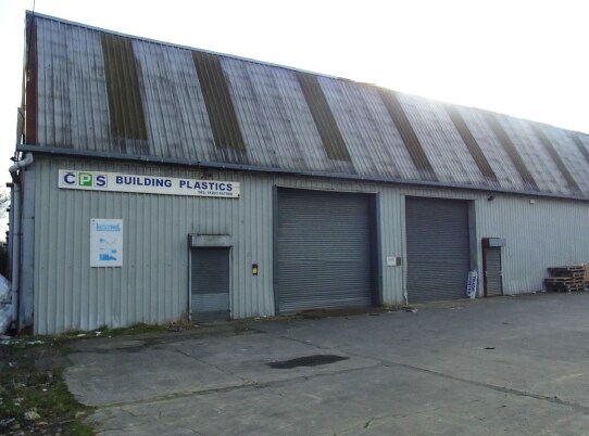 Waterman Rd, Coventry à louer - Photo du bâtiment - Image 2 de 4