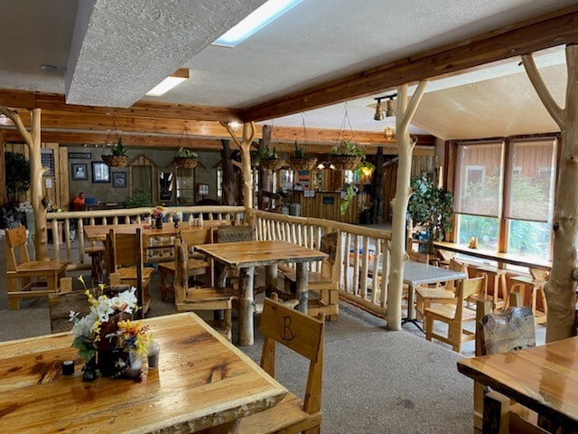 459 N. Main Street, Antimony, UT à vendre - Photo intérieure - Image 3 de 7