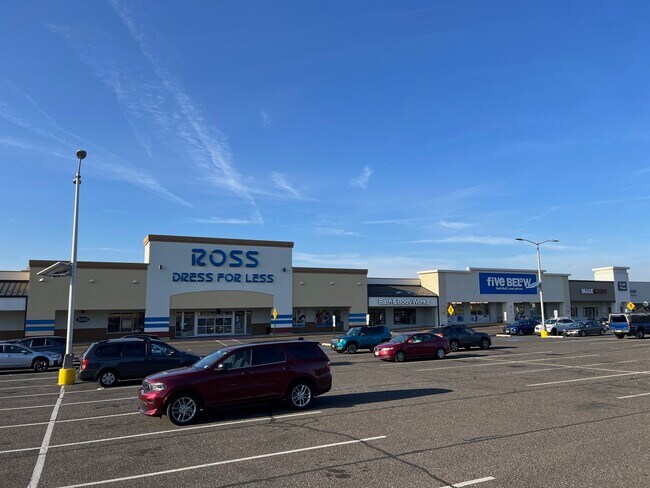 Plus de détails pour 700 Haddonfield Berlin Rd, Voorhees, NJ - Commerce de détail à louer