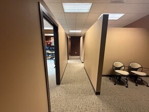 1580 McLaughlin Run Rd, Upper Saint Clair, PA à louer Photo intérieure- Image 2 de 10