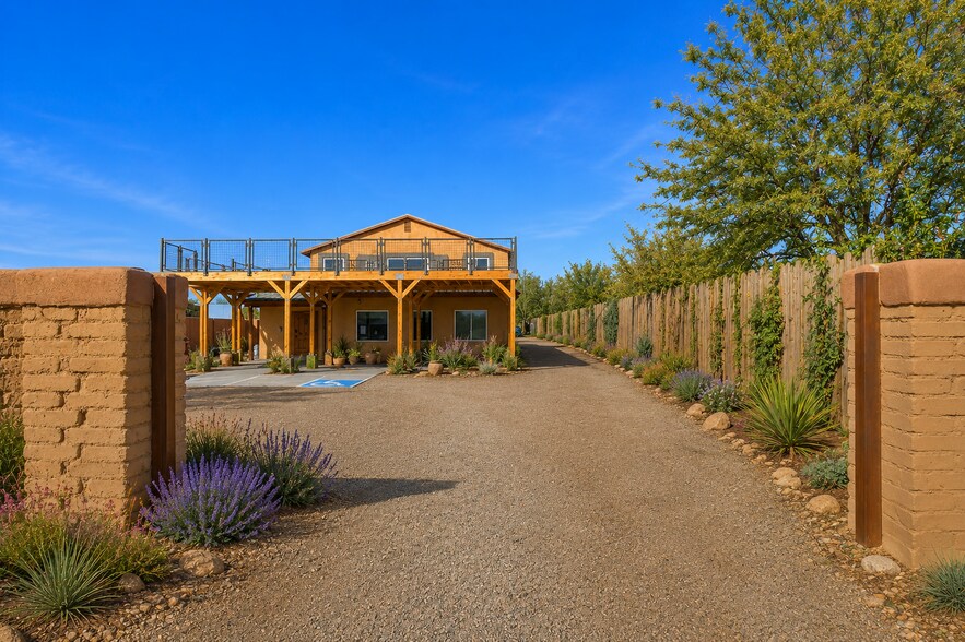 5065 Corrales Rd, Corrales, NM for lease - Building Photo - Image 3 of 17
