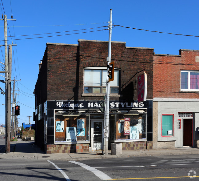 889 Barton St E, Hamilton, ON à vendre - Photo principale - Image 1 de 1