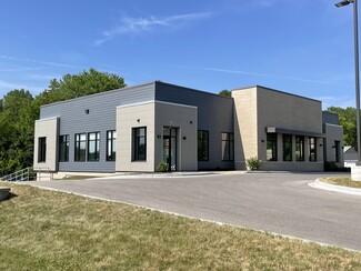 Plus de détails pour 2115 W Washington St, West Bend, WI - Bureau/Médical à louer