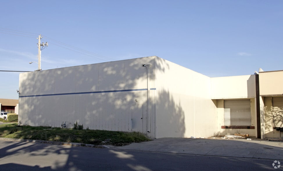 3428 Enterprise Ave, Hayward, CA for lease - Building Photo - Image 3 of 6