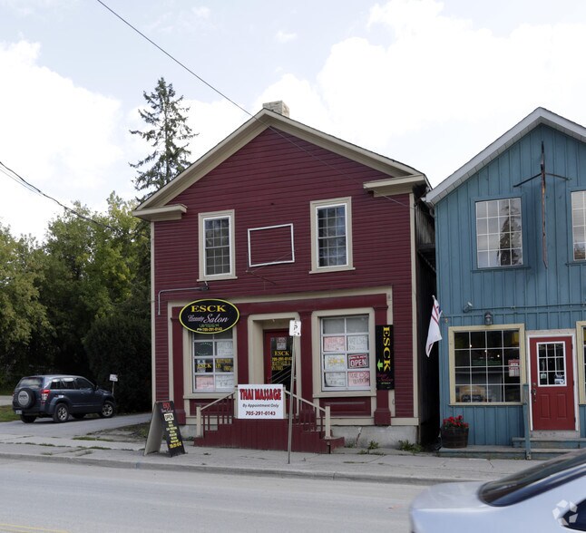 3 Church St, Innisfil, ON à vendre - Photo du bâtiment - Image 2 de 2